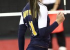 Sport lady fingering her perfect rounded ass